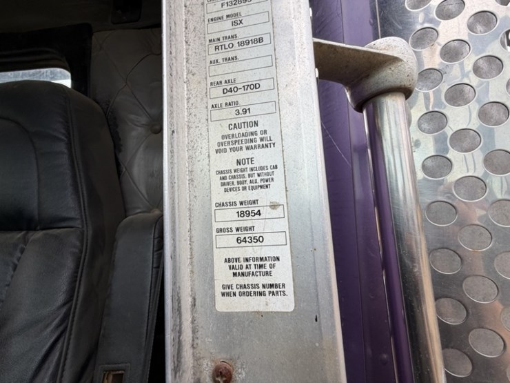 2006-kenworth-t800-image-33