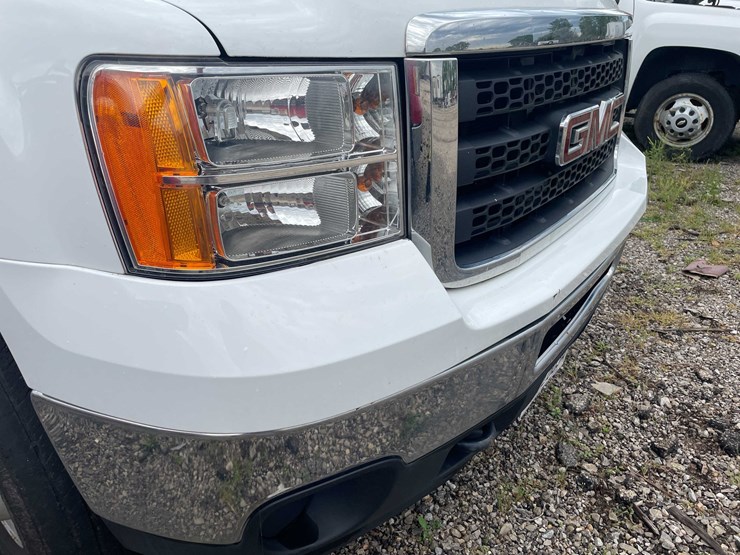 #10493-•-2014-gmc-(has-wi-title)-image-12