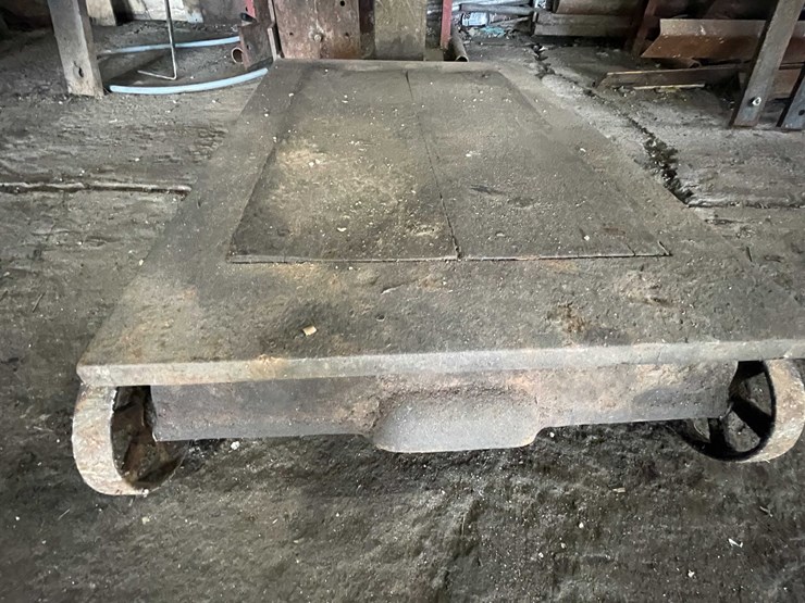 #1686-•-vintage-industrial-platform-scale-image-7