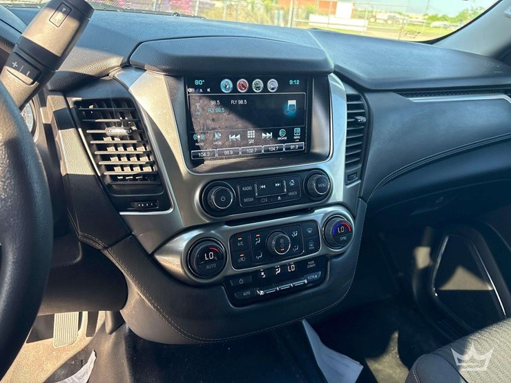 2019-chevrolet-tahoe-image-15