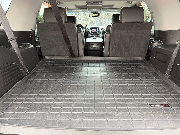 2018-chevrolet-tahoe-lt-image-7