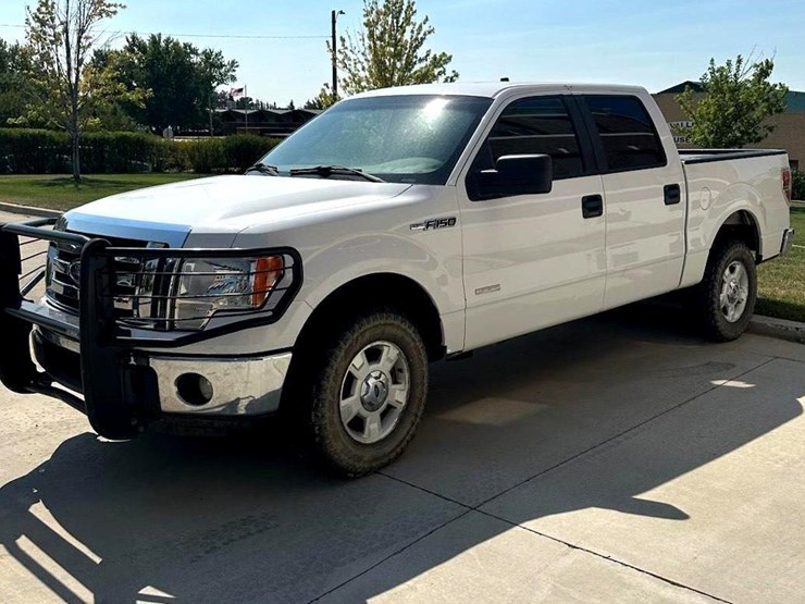 2012-ford-f150-xlt-image-1
