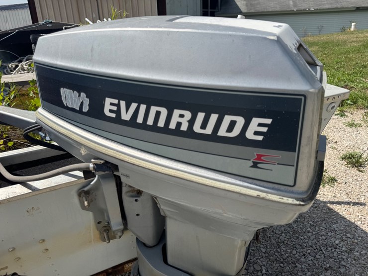 #10510-•-mirrocraft-16’-boat-(no-title)-(located-in-rosendale-wi)-image-24