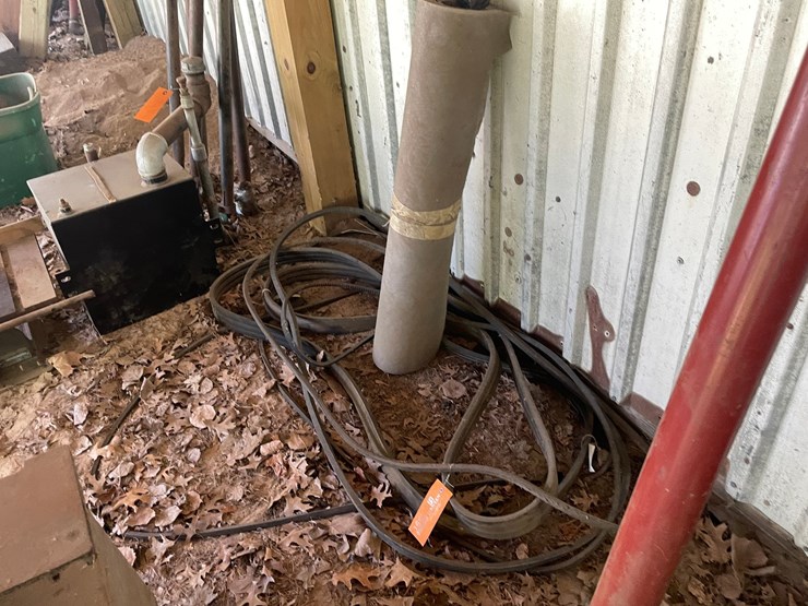 #1652-•-assorted-belts-and-floor-jacks-image-5