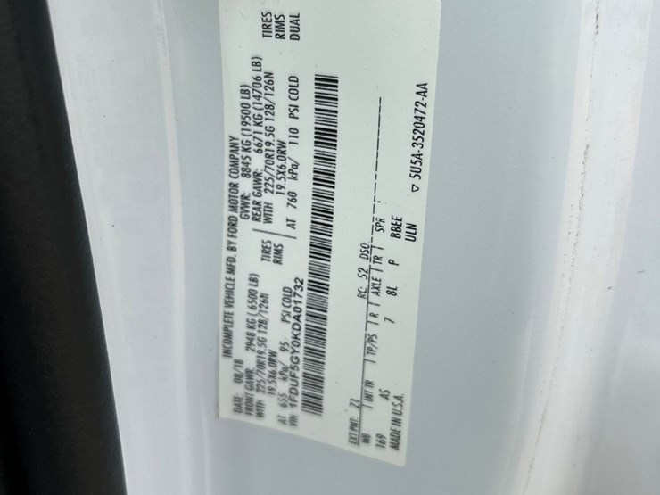 2019-ford-f550-image-79