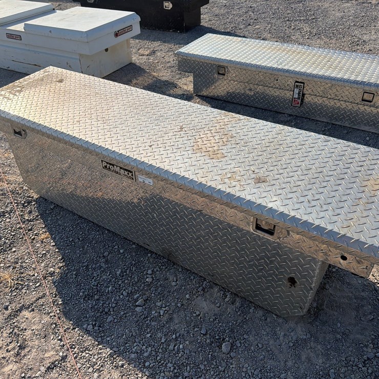 #587 • PROMAXX TRUCK BOX