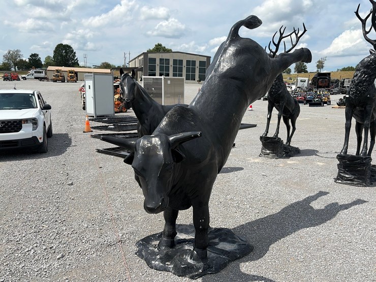 #405-•-bodacious-bucking-bull-image-1