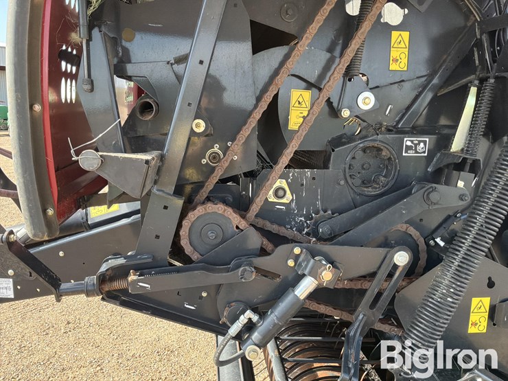 2022-case-ih-rb465-image-20
