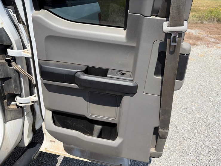 2018-ford-f150-image-15