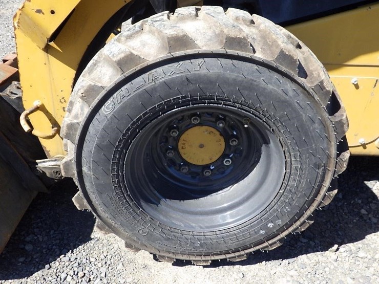 caterpillar-246d-image-13