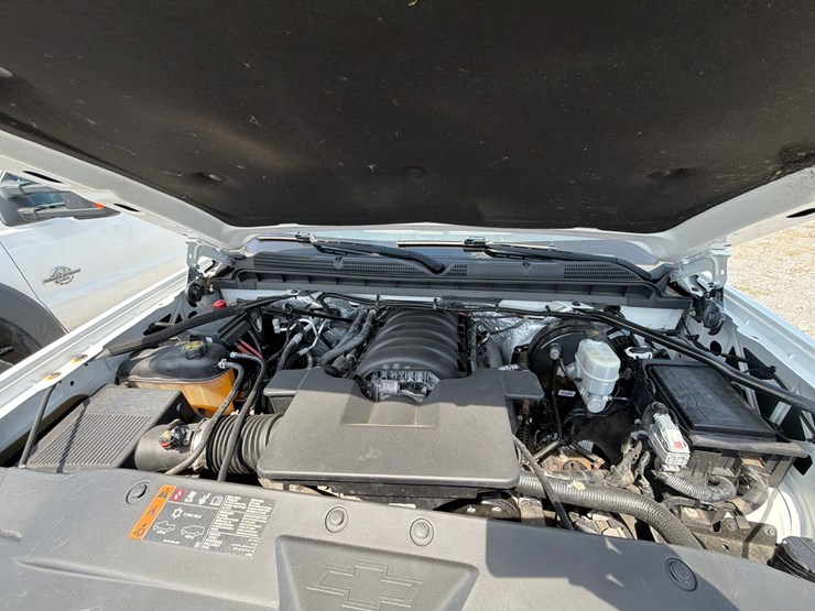 2018-chevrolet-silverado-1500-image-12