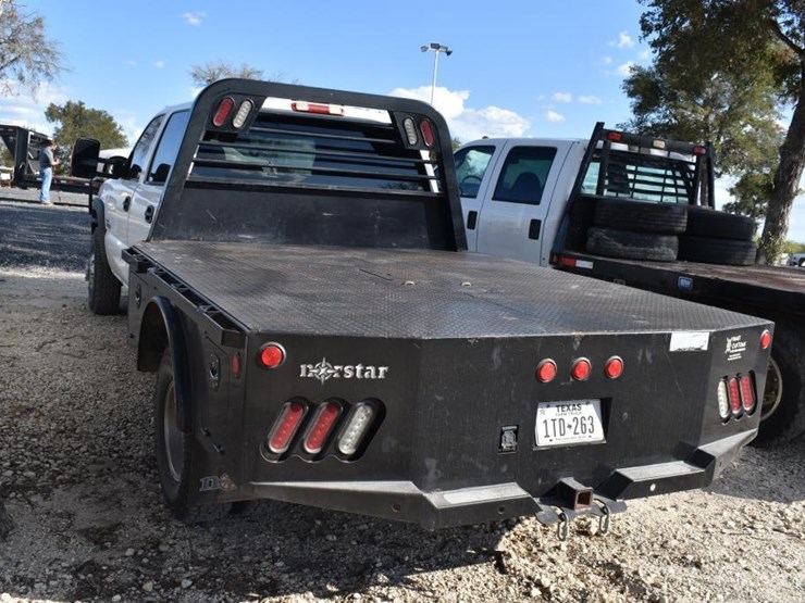 2003-chevrolet-3500-image-4