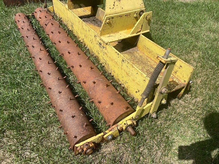 #1630-•-3-point-tractor-mounted-soil-pulverizer-image-9