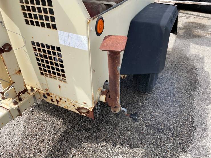 #10539-•-ingersoll-rand-portable-light-trailer-image-20