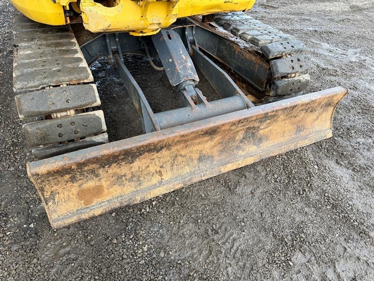 2009-komatsu-pc78mr-6-image-9