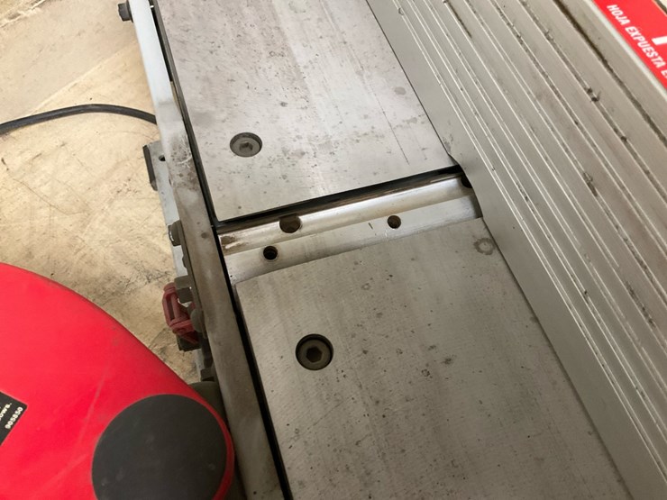 #116-•-delta-shopmaster-jt160-6"-variable-speed-bench-jointer-image-5