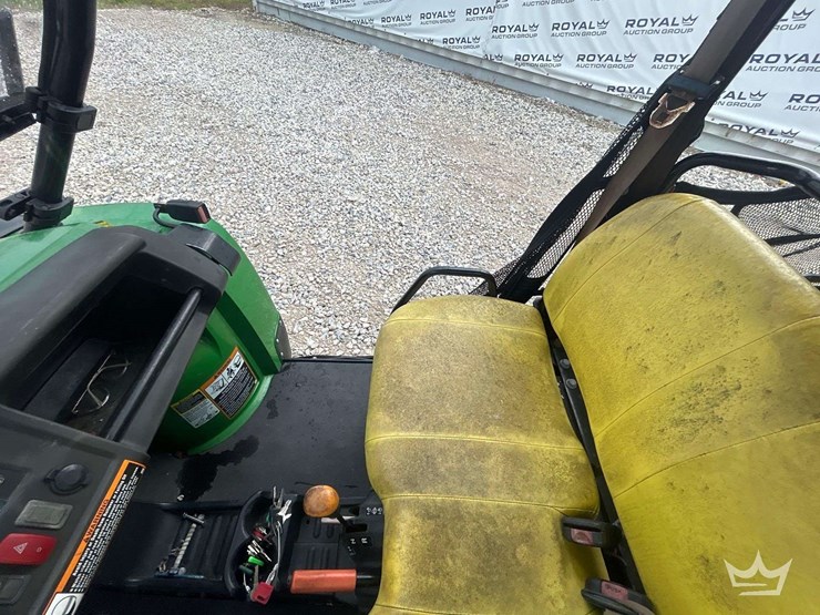 2019-john-deere-2-image-17