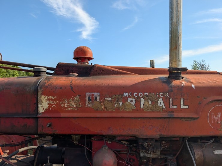 #119-•-farmall-md-image-29