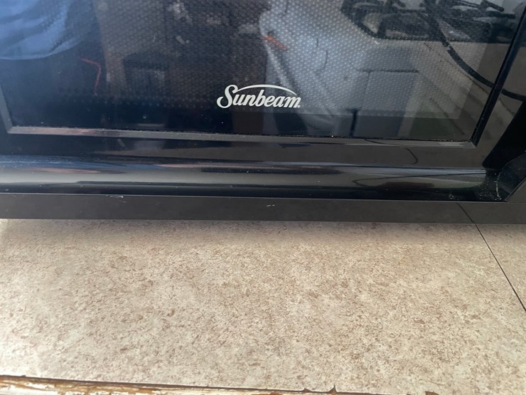 #6260-•-sunbeam-microwave-image-5