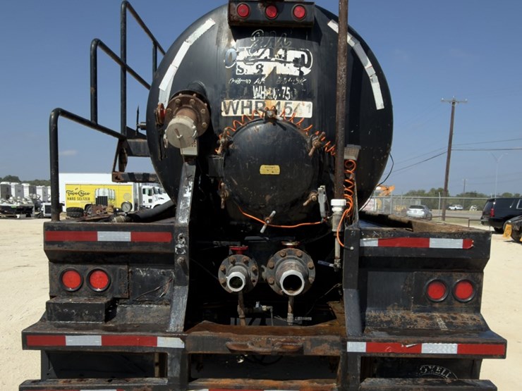 2011-troxell-130bbl-image-7