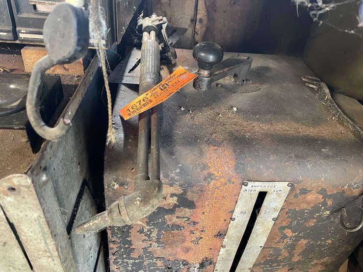 #1676-•-miller-ac-arc-welder-image-3