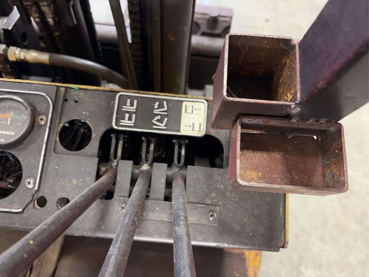 yale-lp-forklift-type-g-image-32