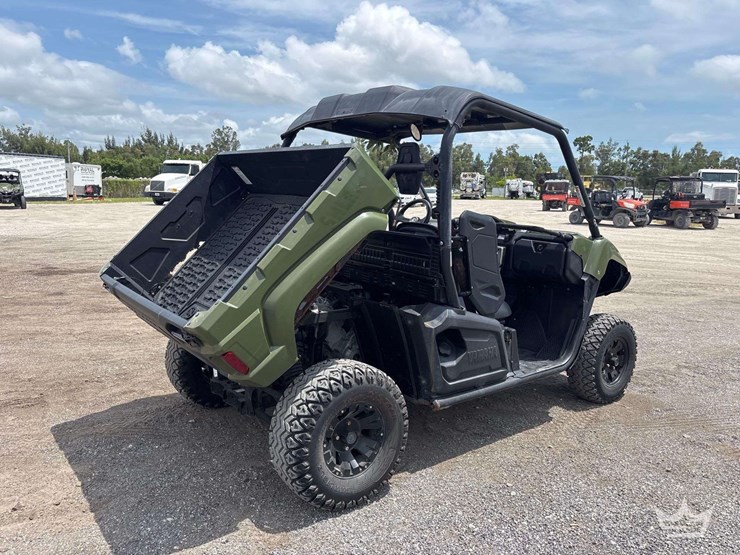 2020-yamaha-viking-4x4-4-person-gas-utility-cart-image-3