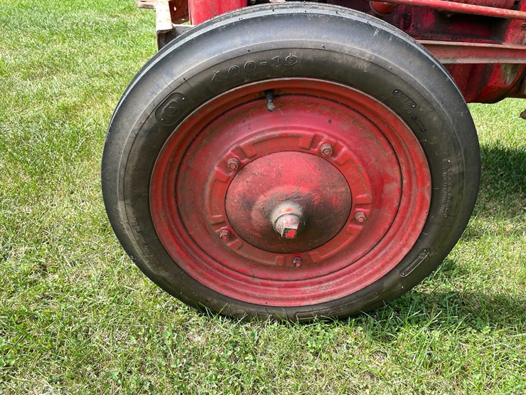 ford-tractor-image-13