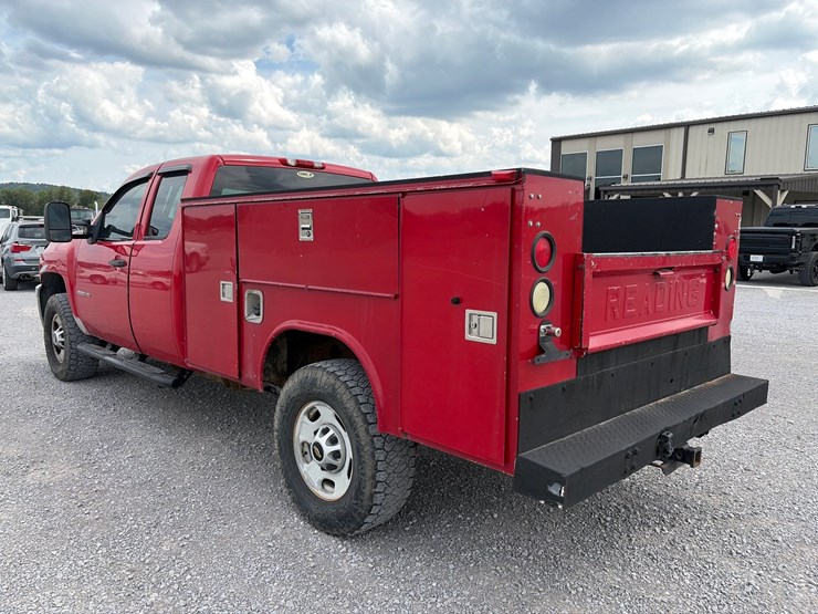 #244-•-2013-chevrolet-silverado-service-truck-image-6
