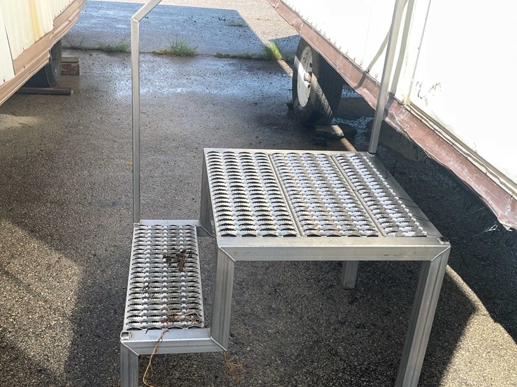 #10527-•-jobsite-trailer-image-31