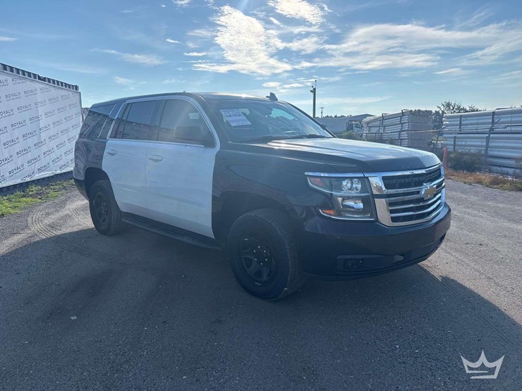 2020-chevrolet-tahoe-image-1