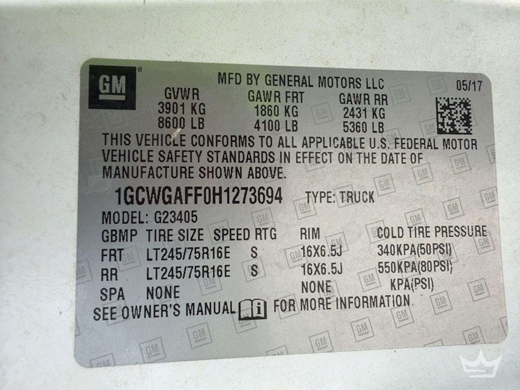 2017-chevrolet-express-2500-image-5