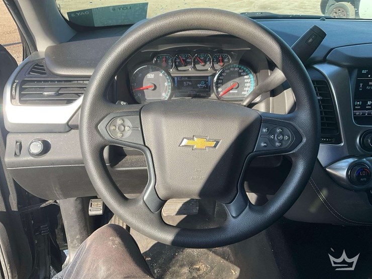 2020-chevrolet-tahoe-image-14