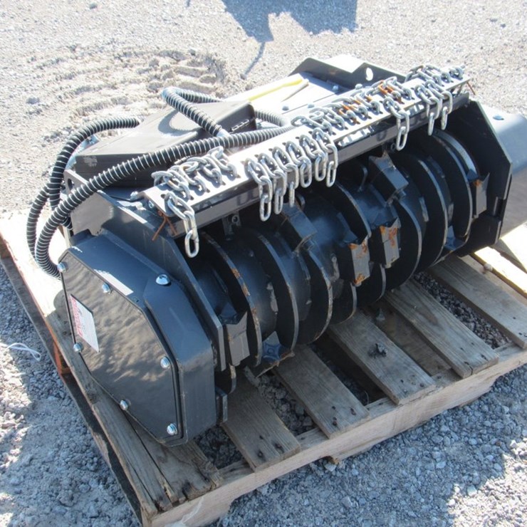 #421 • 32" EXCAVATOR MULCHER