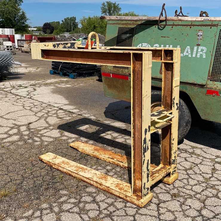 #10536 • Heavy Duty Pallet Fork Attachment