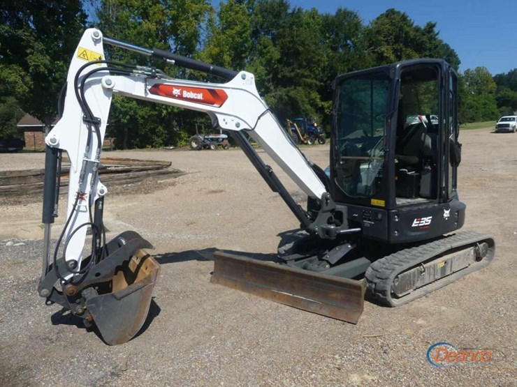 2022-bobcat-e35-image-1