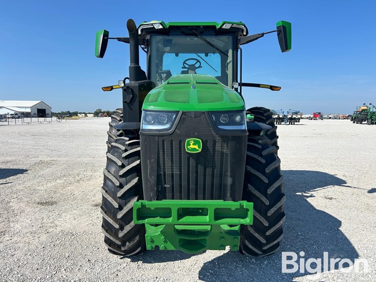2024-john-deere-8r-250-image-2