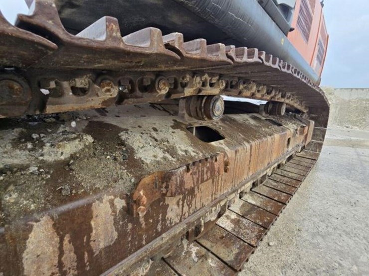 2012-hitachi-zx350-lc-image-21