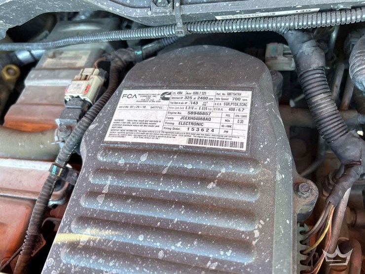 2018-dodge-3500-image-11