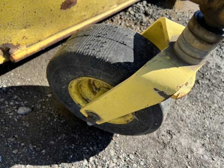 john-deere-f1145-image-17