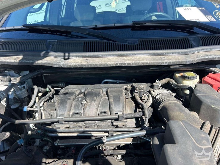 2015-ford-explorer-image-9