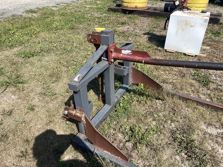 #6222-•-tractor-bale-spear-image-6