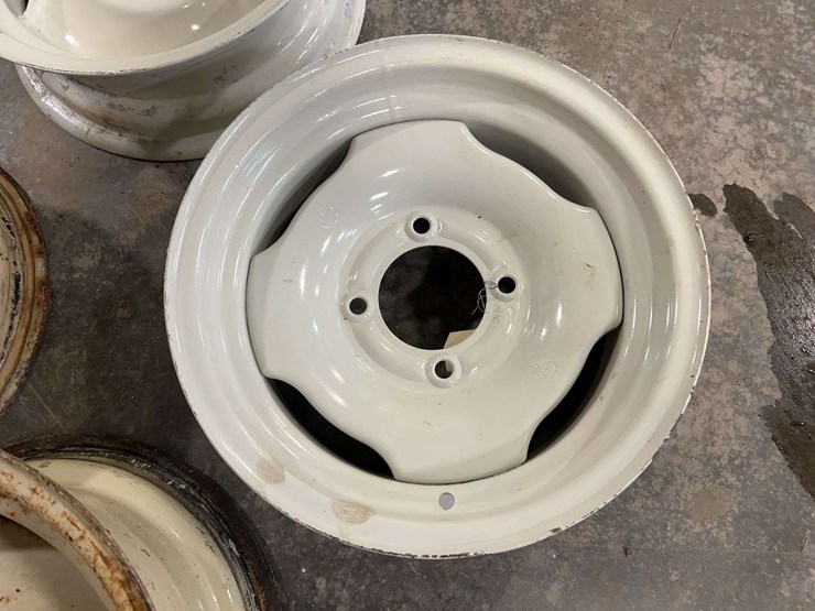 (4)-rims-and-implement-wheel-mounts-image-10