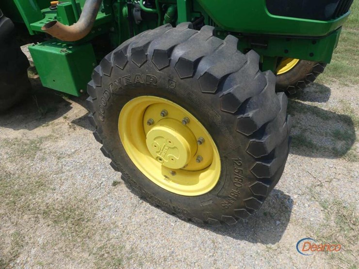 2021-john-deere-5045e-image-7