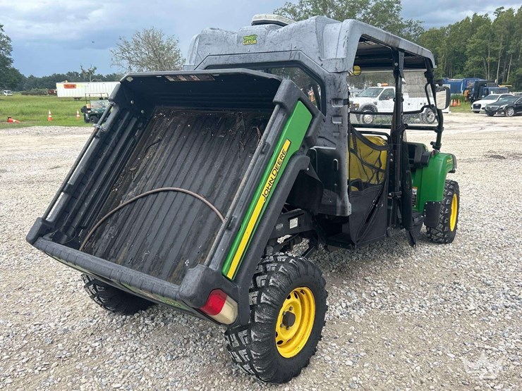 2019-john-deere-2-image-3