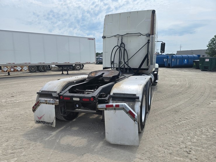 #25251-•-2020-mack-anthem-semi-sleeper-truck-image-11