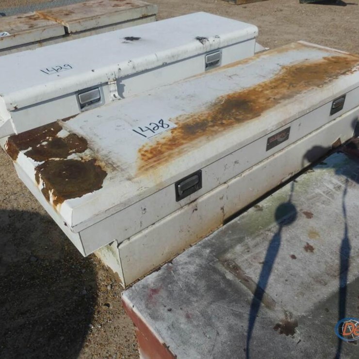TOOL BOX