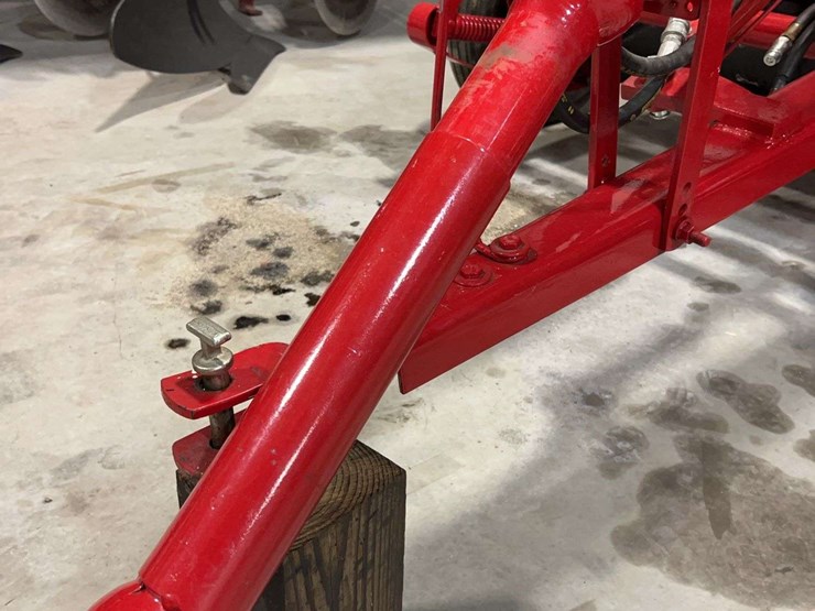 international-harvester-2a-6’-hay-conditioner-image-6