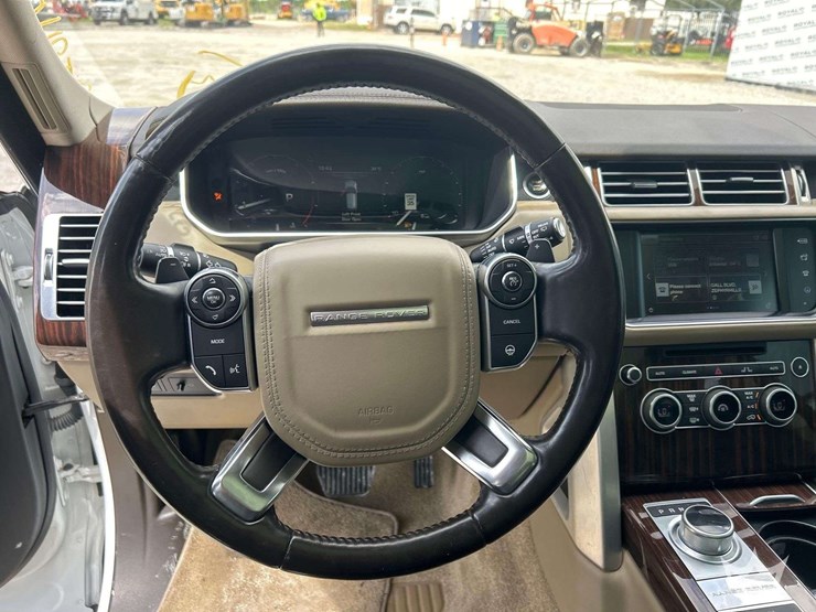 2016-land-rover-range-rover-image-15