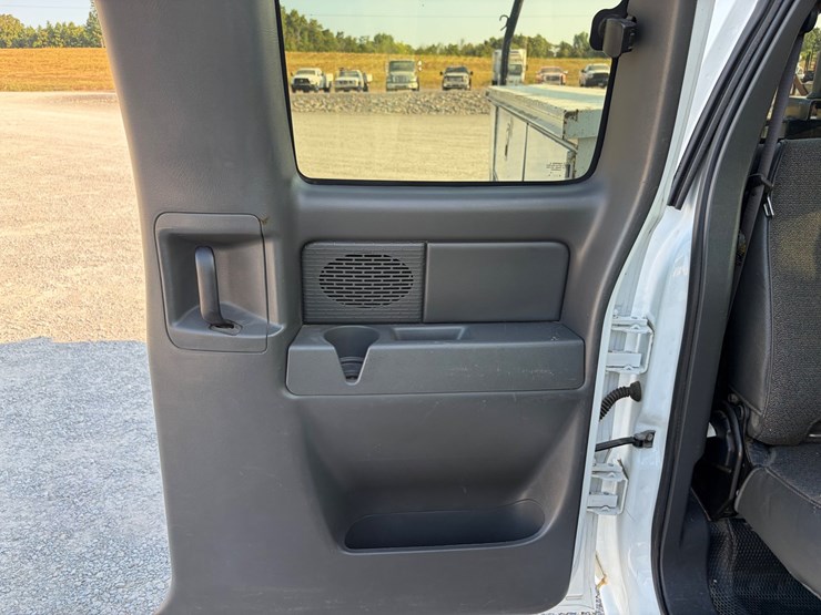 2005-chevrolet-silverado-2500hd-image-22